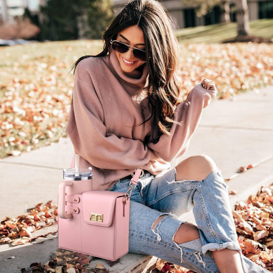 Chic bag with integrated cup holder for active women 