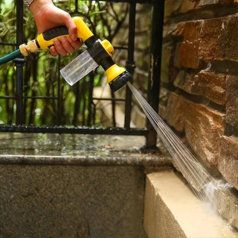 Högtryckstvätt för rengöring och vattning 